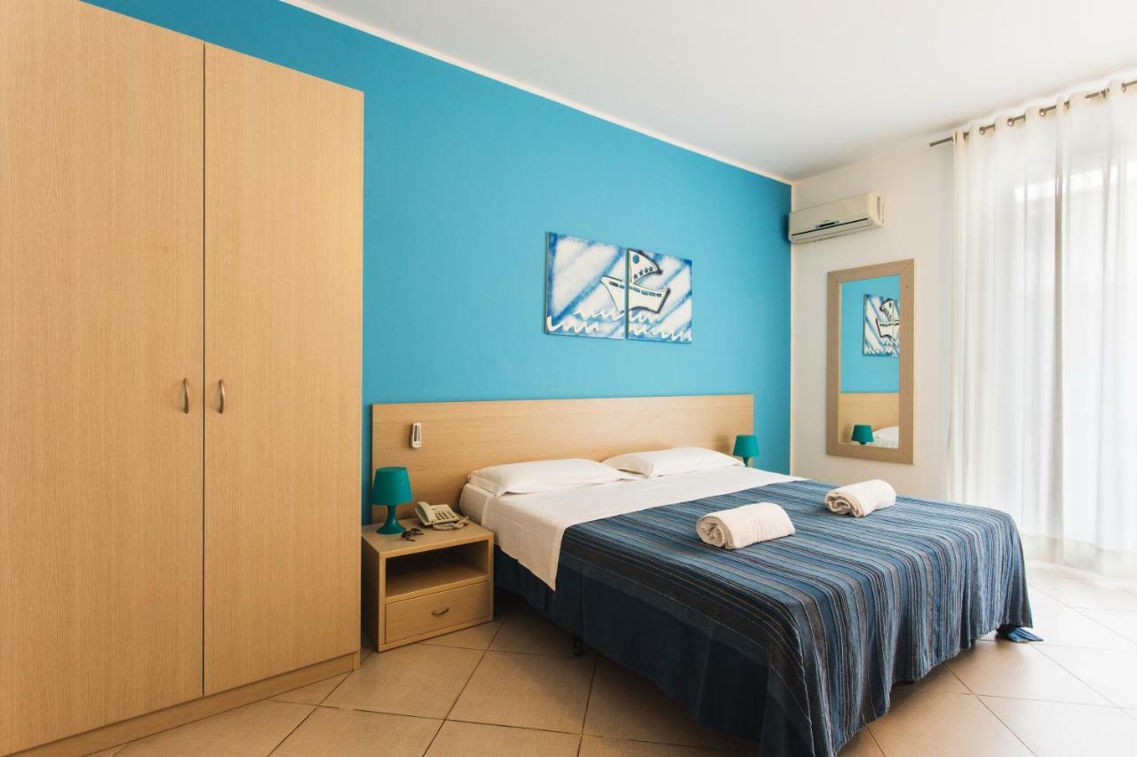 Hotel Baia Del Sole Marina di Ragusa Exterior photo